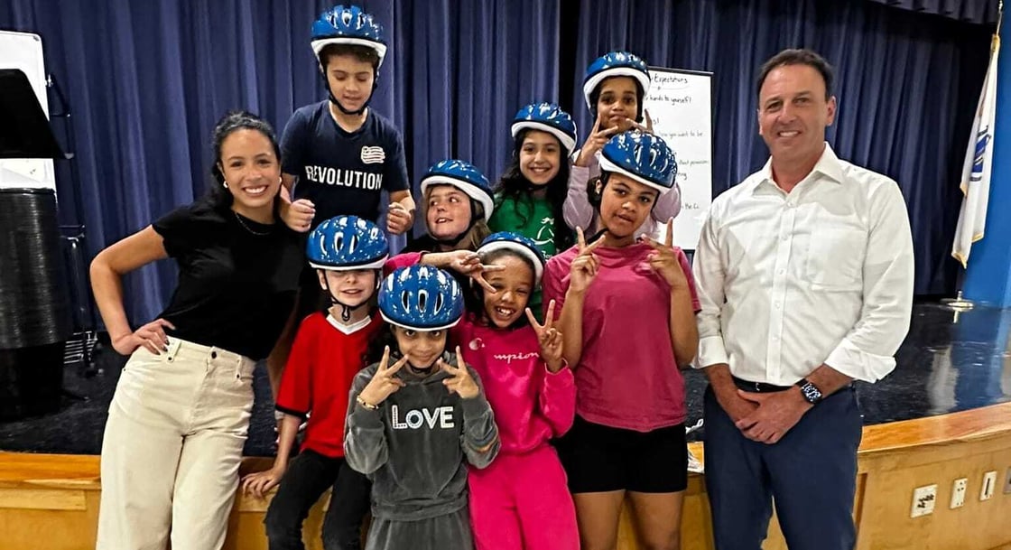 bike-helmets-salem-feature